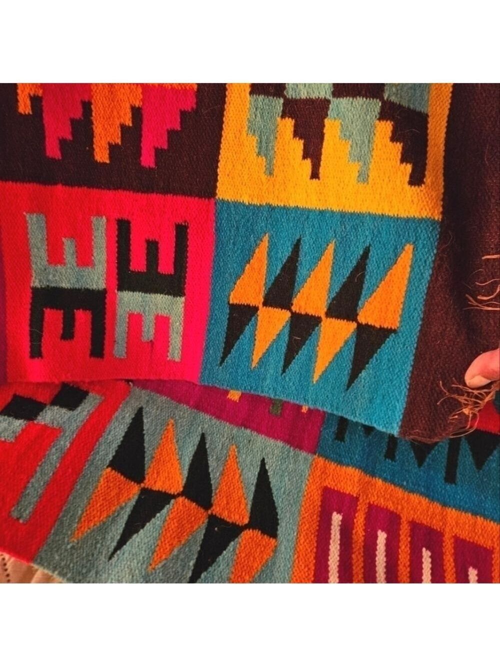Vintage Peruvian Hand-Weaved Wool Table Runner - Picture 4 of 7